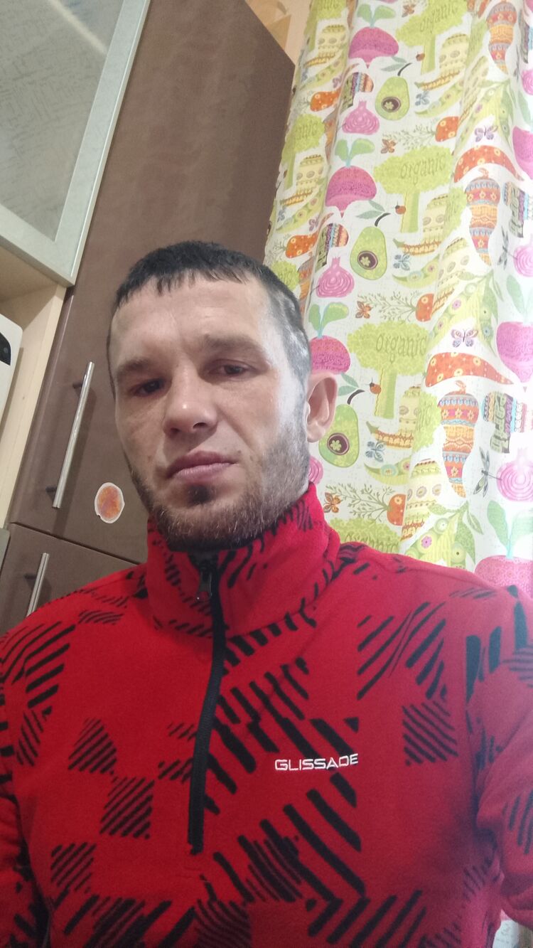  43601967  Fedor, 32 ,    