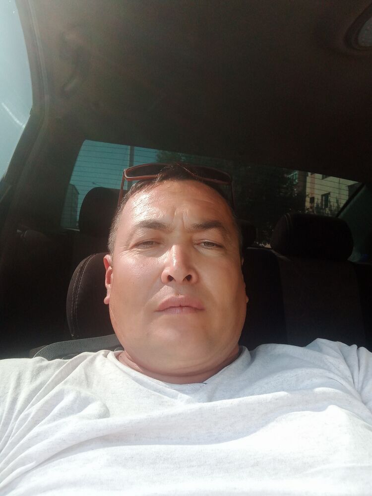  35909167  Dilshod, 44 ,    