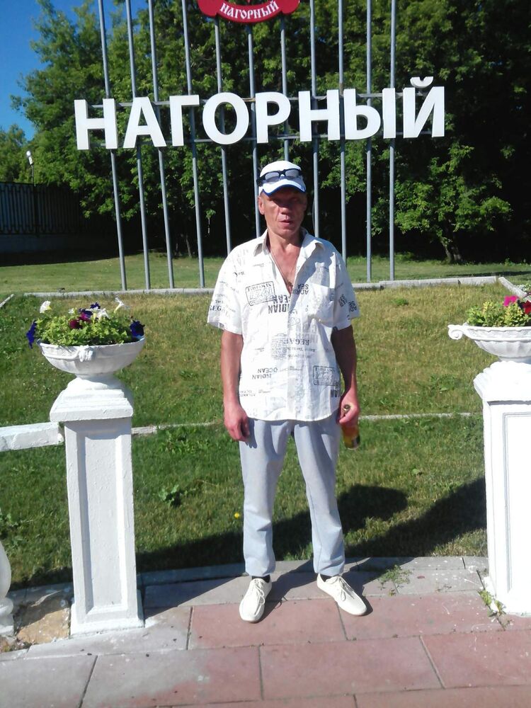  48078947  , 52 ,    