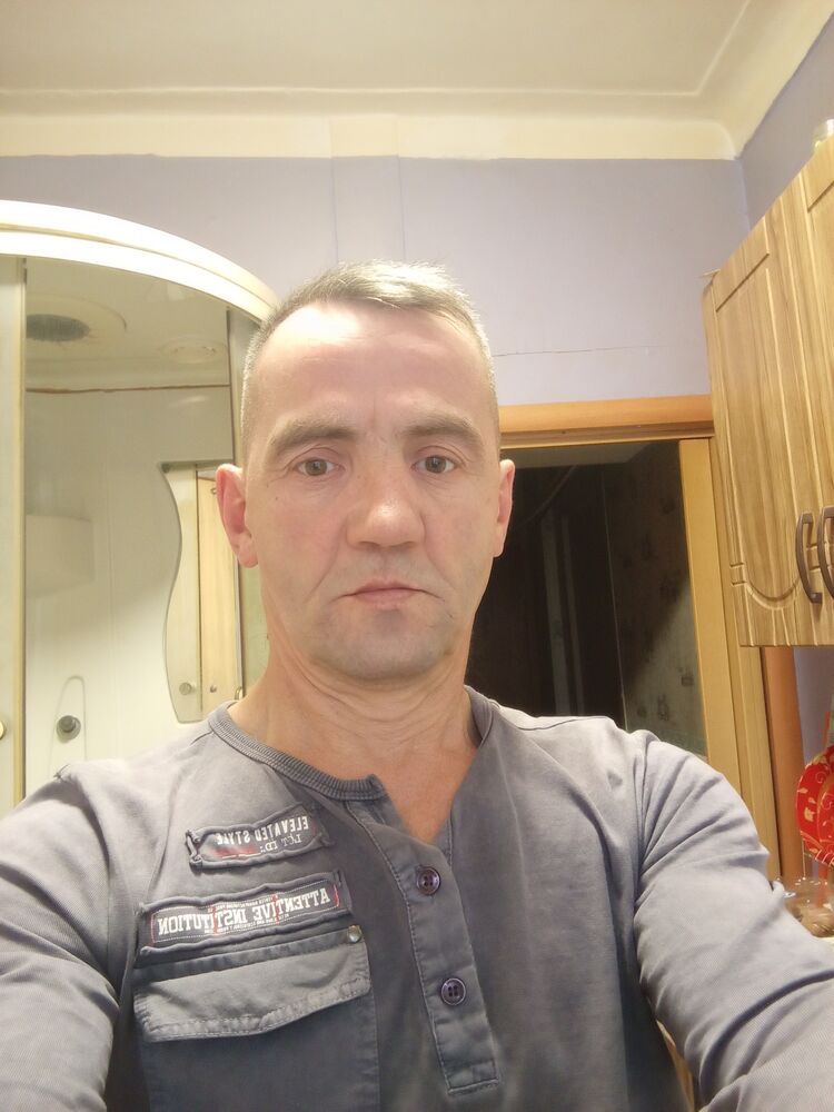  48347217  , 52 ,    