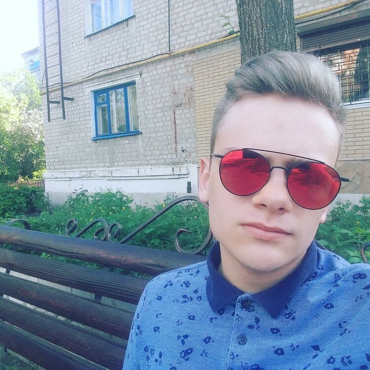  15361897  Andrew, 26 ,    