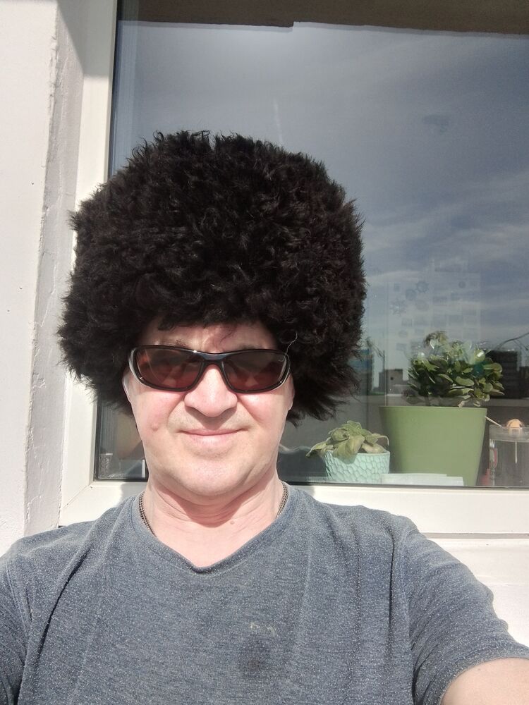  ,   Gennady, 60 ,   ,   , c 
