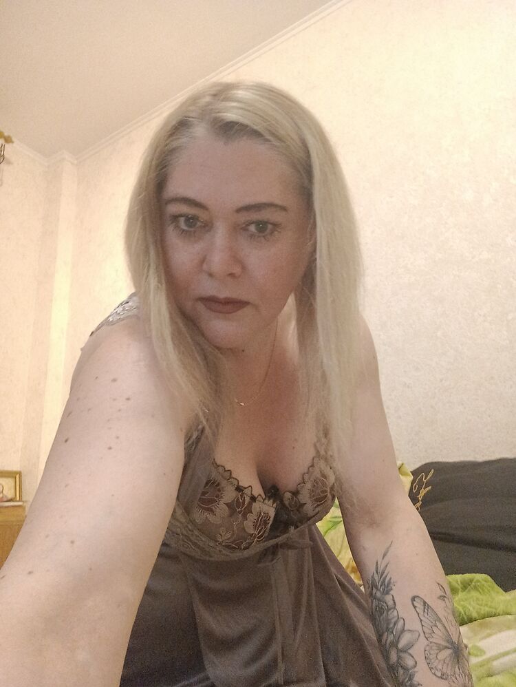  43215577  Cvetlana, 47 ,    
