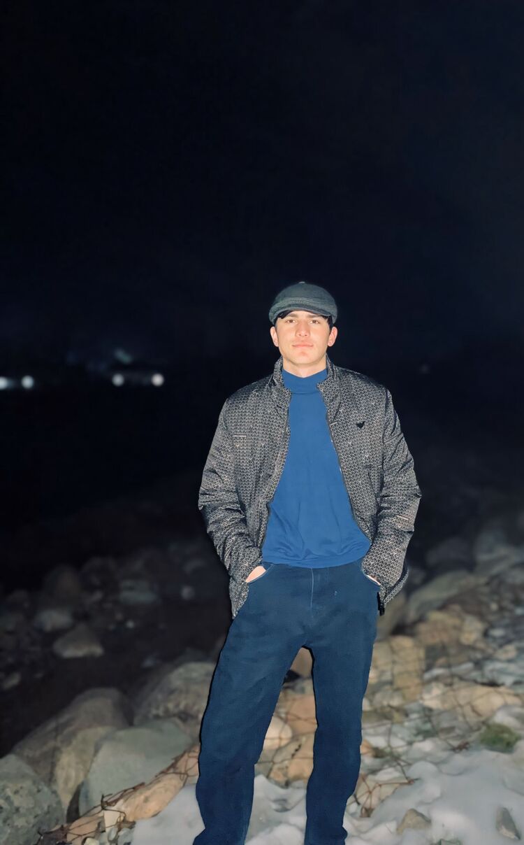  ,   Ikboljon, 20 ,   ,   