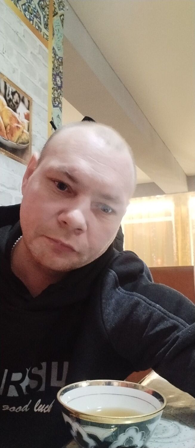  ,   Sergey, 37 ,   ,   , 