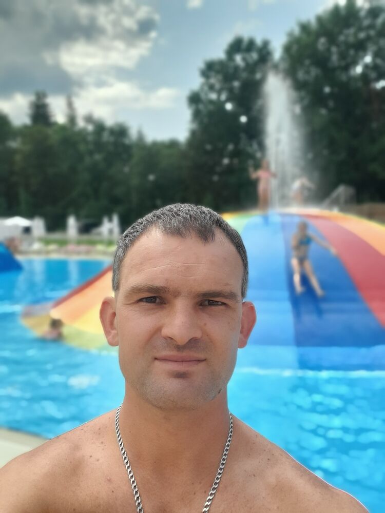  ,   Yurii, 38 ,   ,   , c 