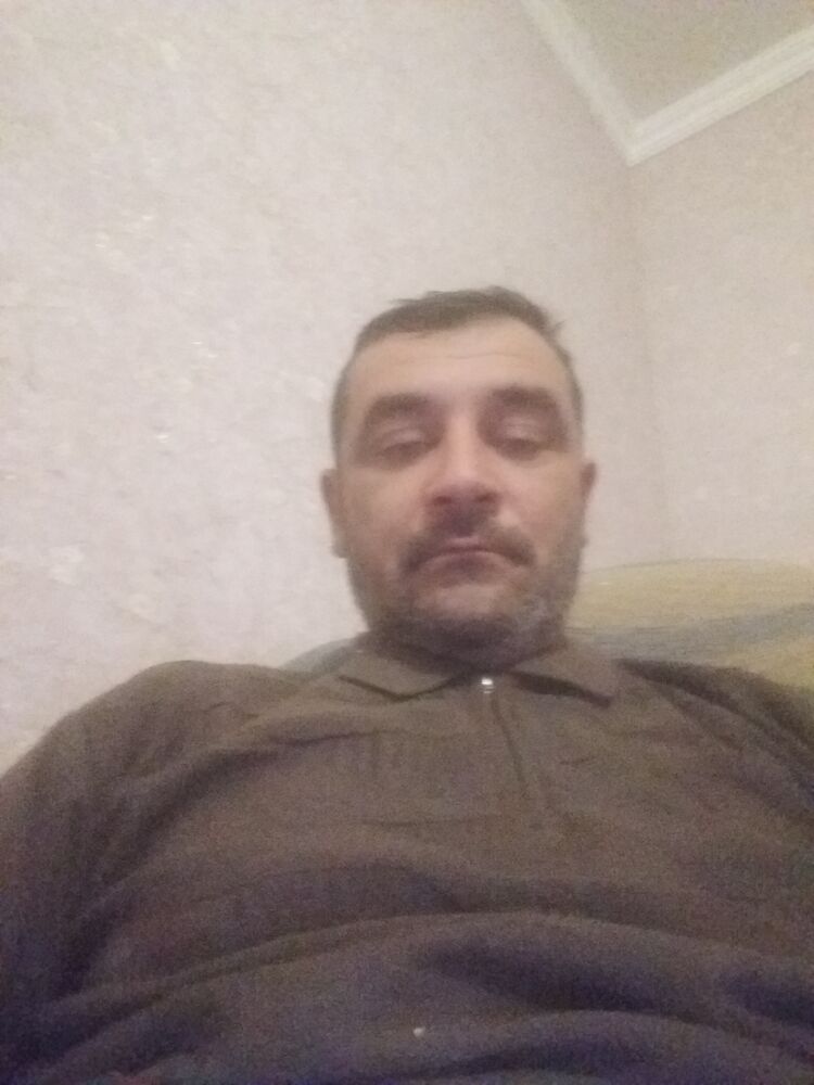  32778557  Vahid, 43 ,    