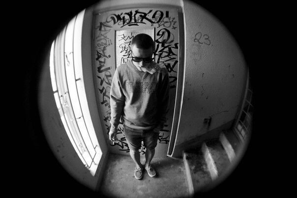  7476247  Michanya, 30 ,    -