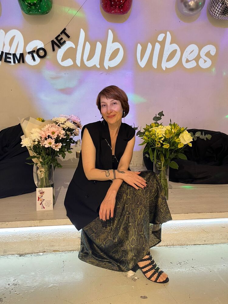 ���� 55861827 ������� �����, 48 ���, ���� ���������� � �����-����������