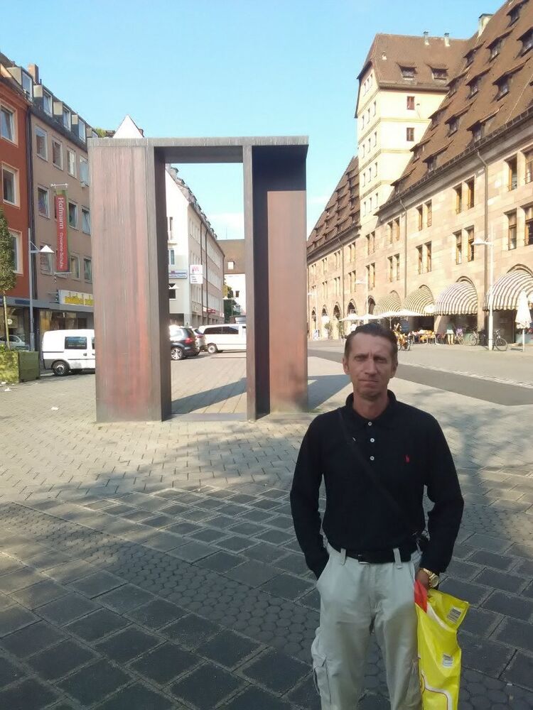  11618107  Vadim, 58 ,    