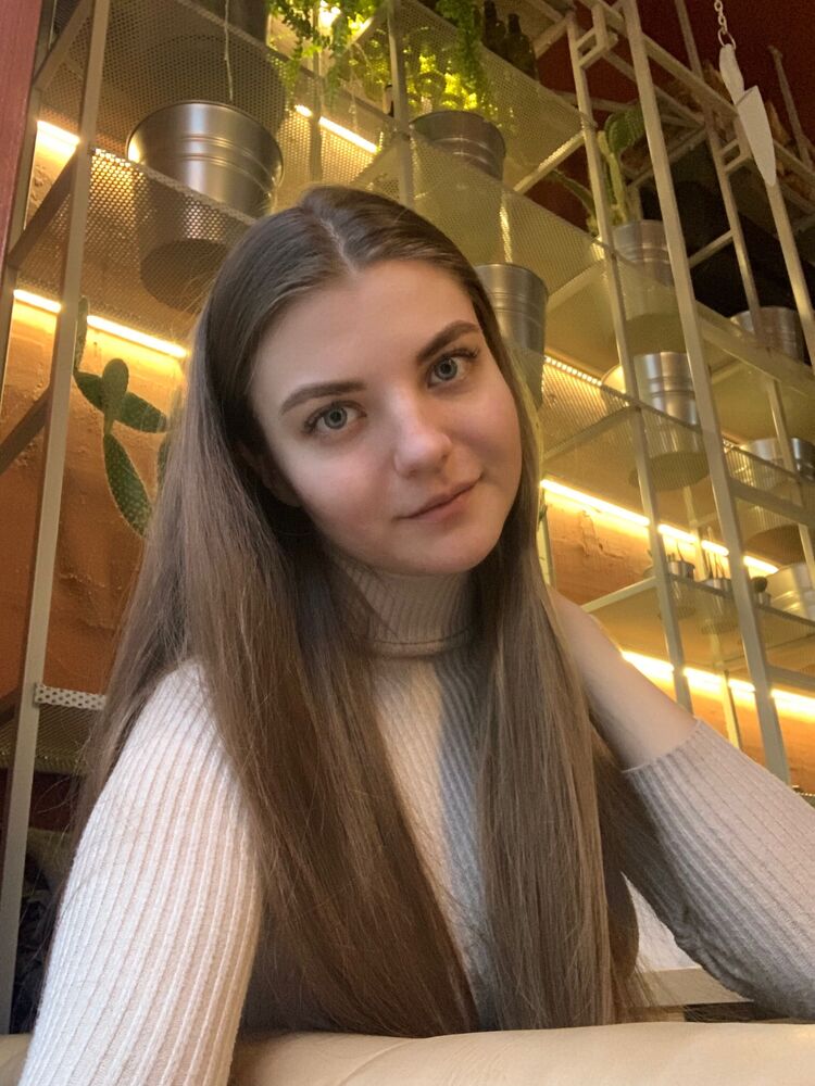  ,   Elena, 26 ,   ,   , 
