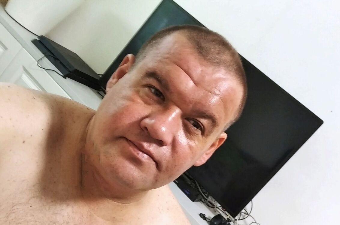  28082107  , 49 ,    