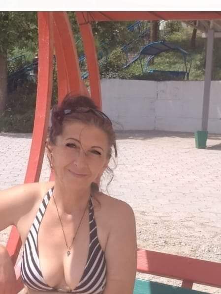  ,   Nina, 57 ,   c 