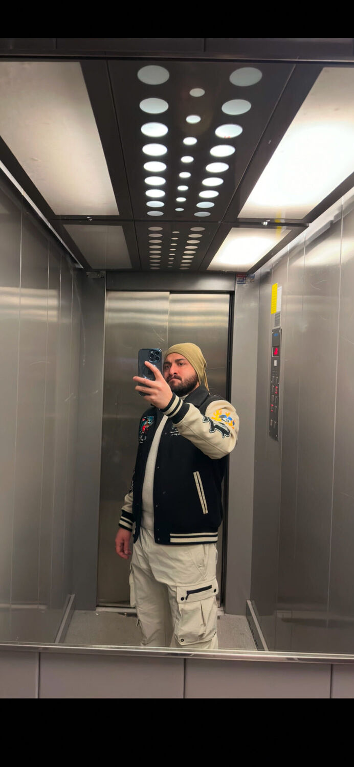  Esenyurt,   Emir, 28 ,   ,   