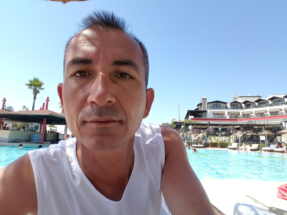  50523767  Mehmet, 46 ,    