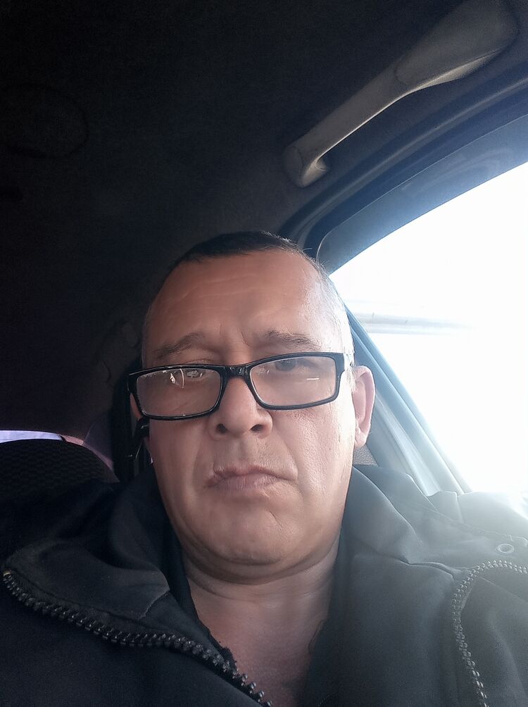  33752697  Zhenya, 54 ,    -