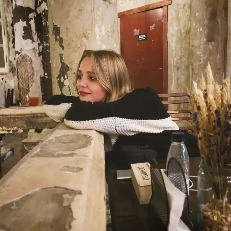  26742987  , 28 ,    -