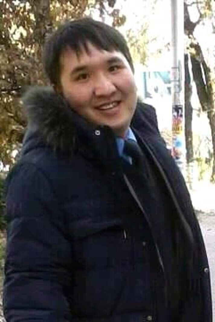  18062987  , 37 ,    