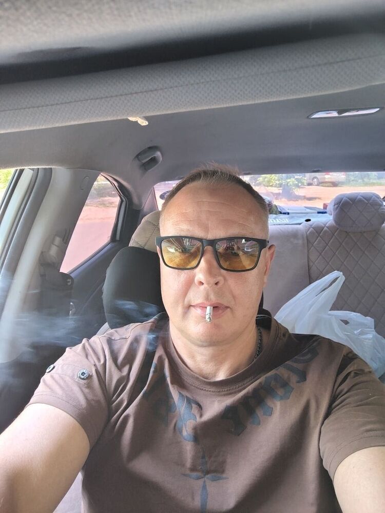  52024137  , 40 ,    