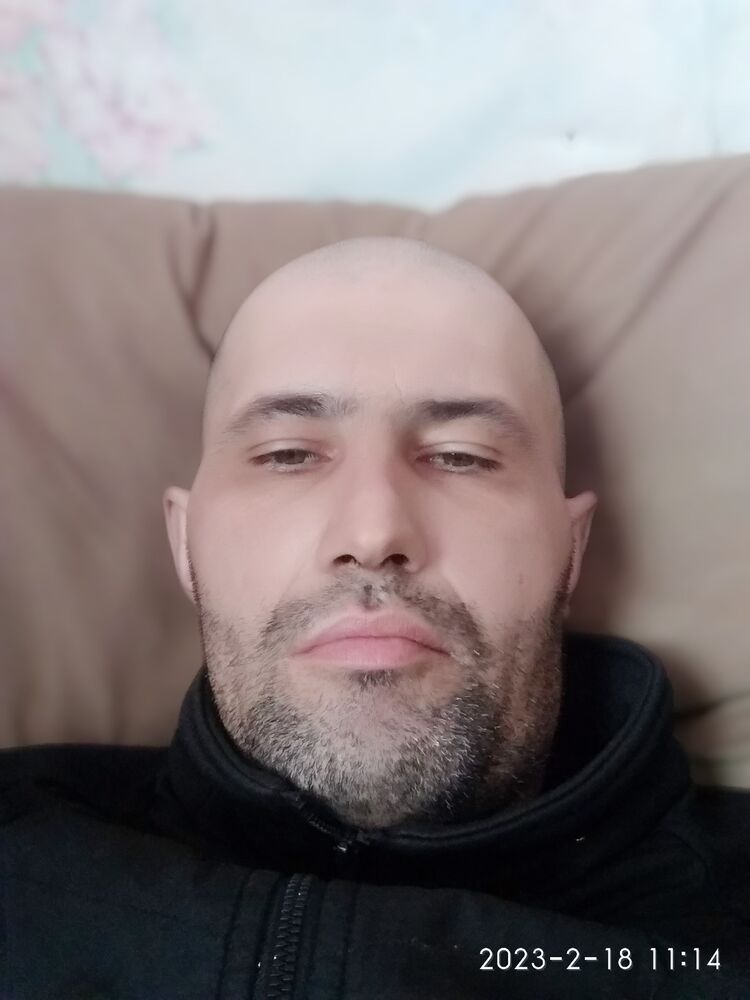  32675947  , 35 ,    