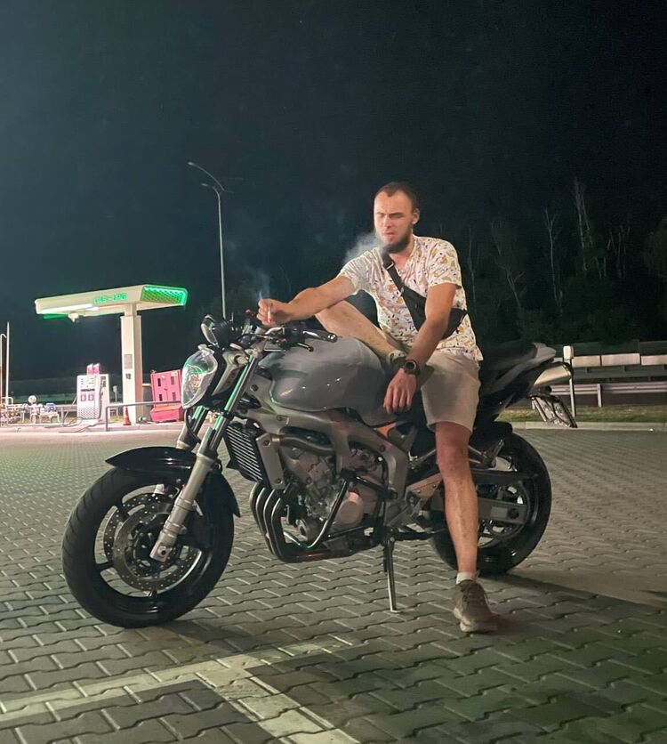  48601147  Dima, 27 ,    