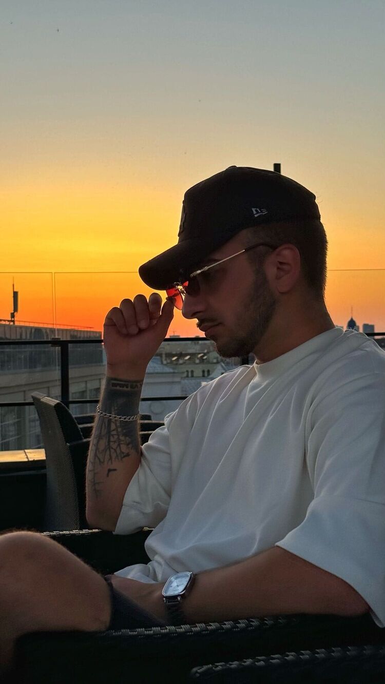 ���� 55713537 ����� �����, 23 ����, ���� ���������� � ������