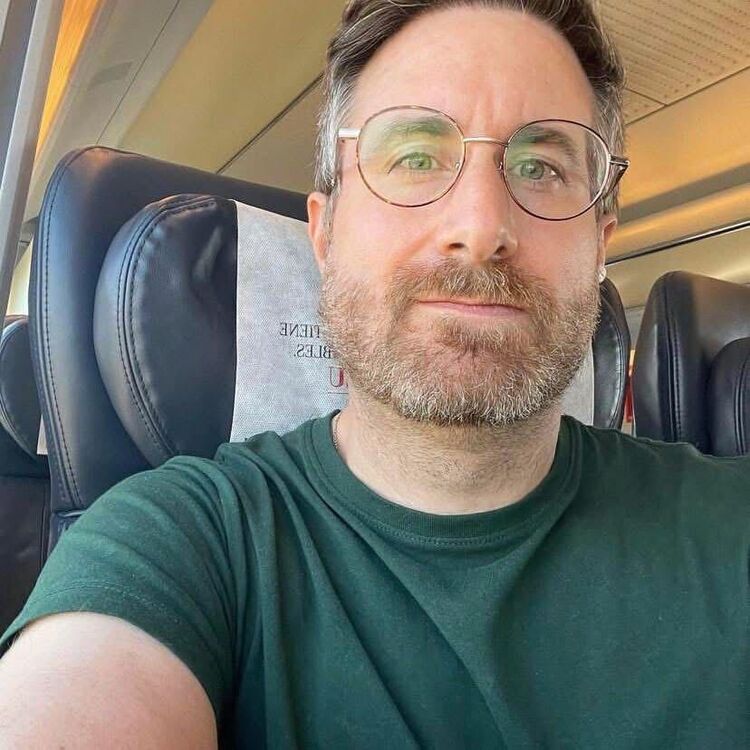  Frankfurt am Main,   Thomas, 51 ,   ,   