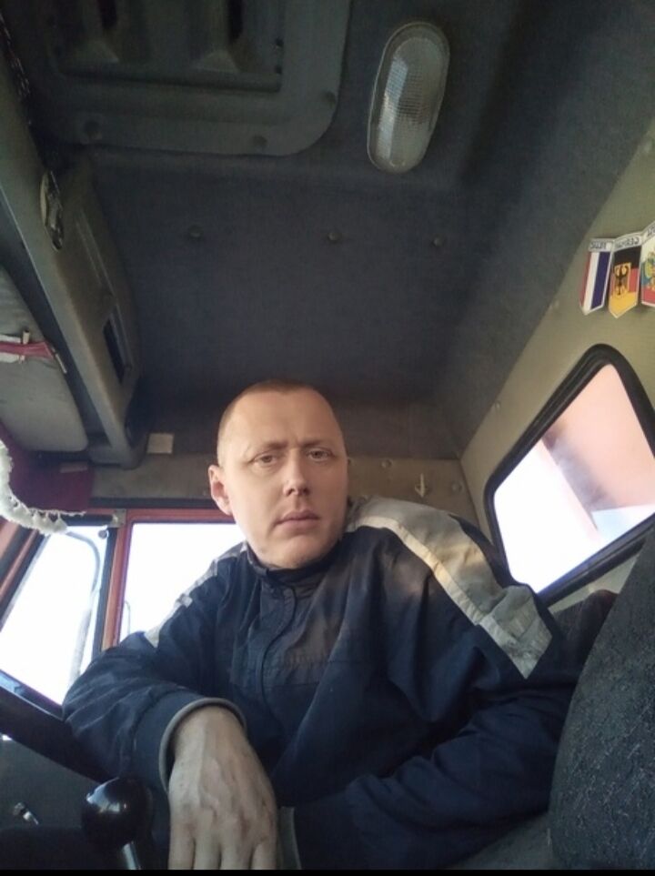  42808727  , 40 ,    
