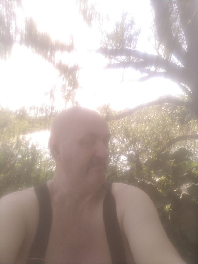  ,   Bob, 63 ,   ,   , c , 
