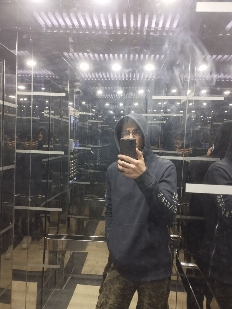  41851387  Asadbek, 23 ,    