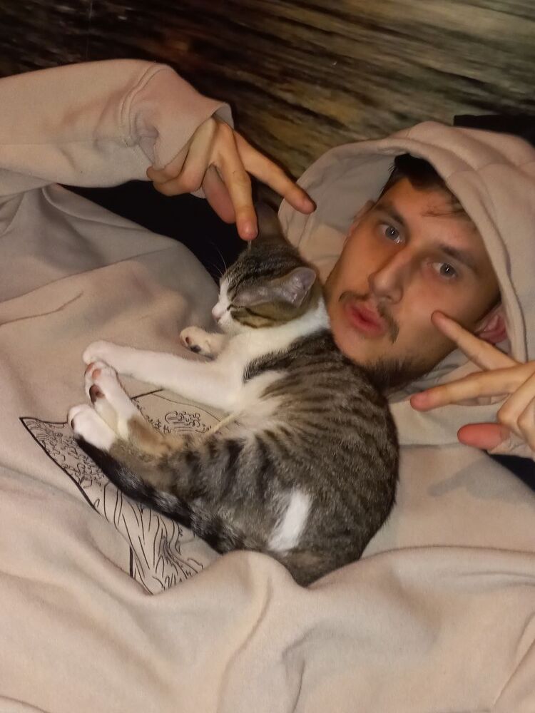 --,   , 21 ,     , c , 