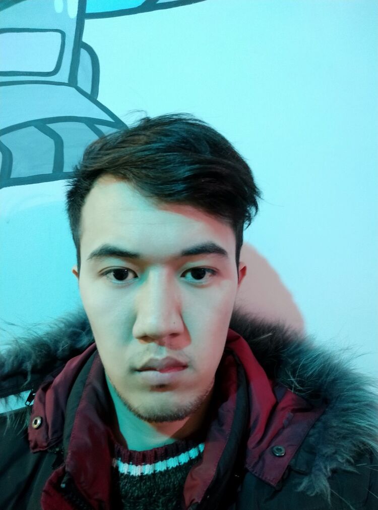  18791547  Olzhas, 31 ,    