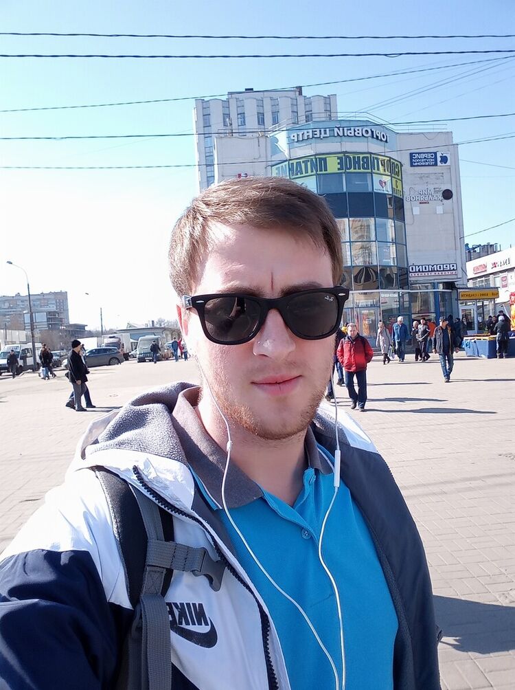  20789497  Denis, 36 ,    -