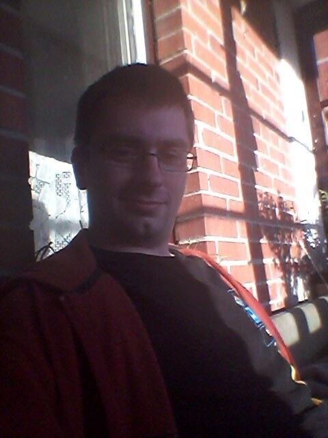  8809147  Oleg, 37 ,    
