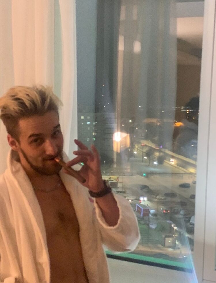 ���� 26501177 ������� �������, 33 ����, ���� ���������� � ������