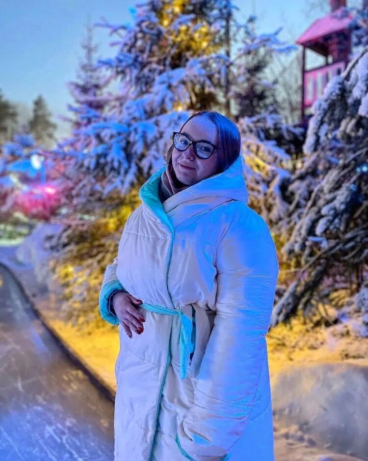  40690027  , 23 ,    -