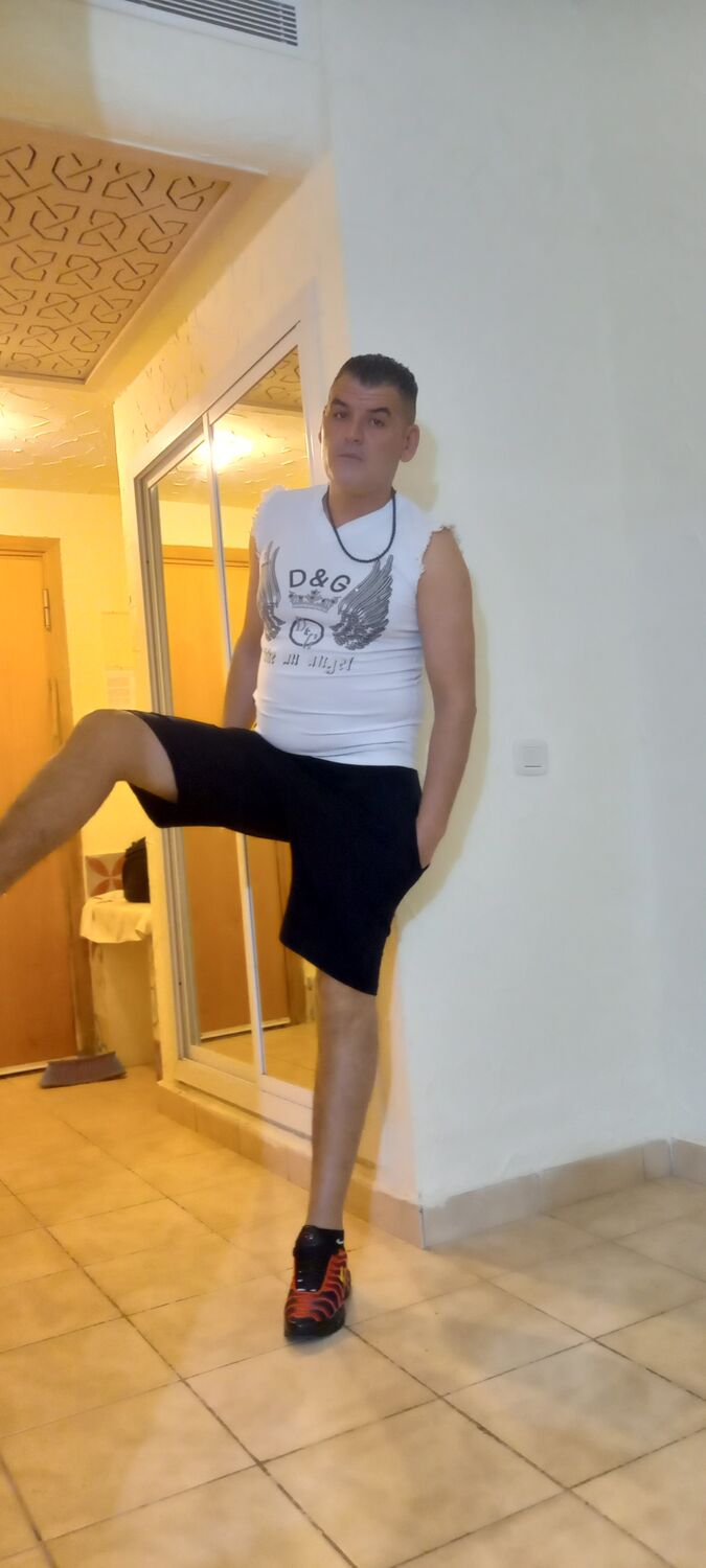  50781537  Tunisie, 42 ,    