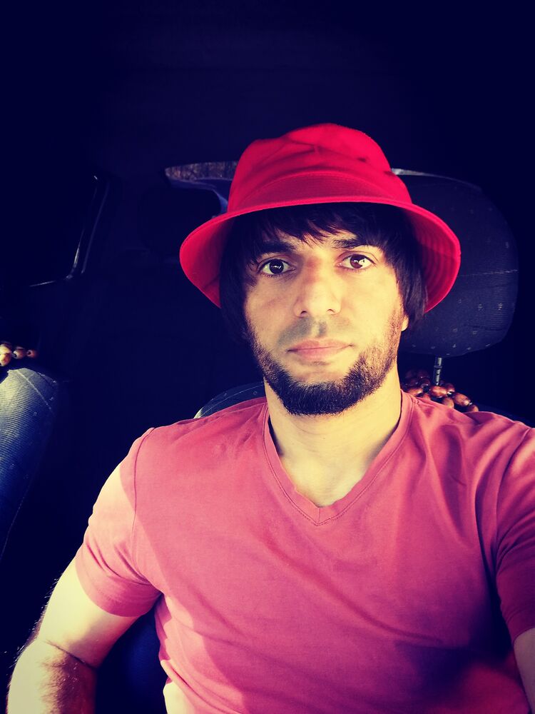  51845477  , 27 ,    -