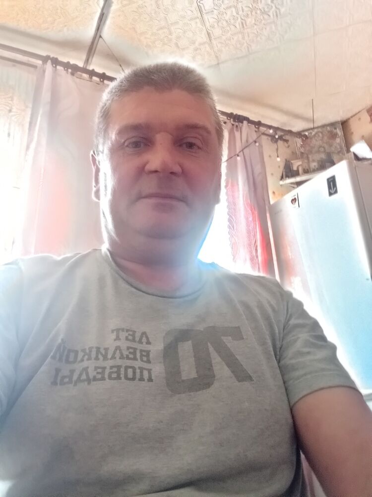  31925367  , 49 ,    