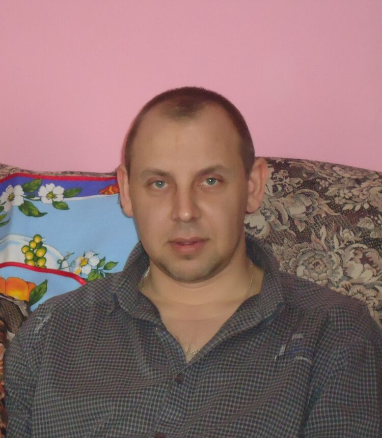  10606477  Asddfff, 45 ,    
