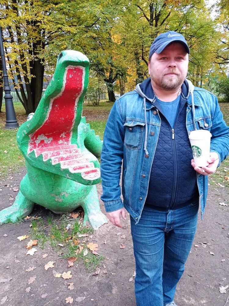  36845687  , 43 ,    -