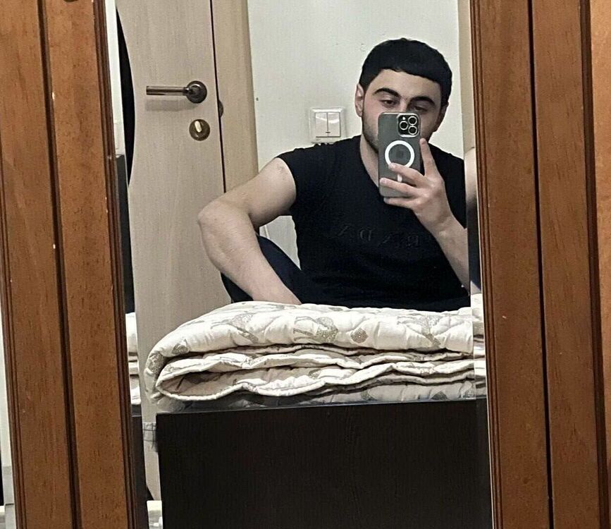  34548467  , 28 ,    