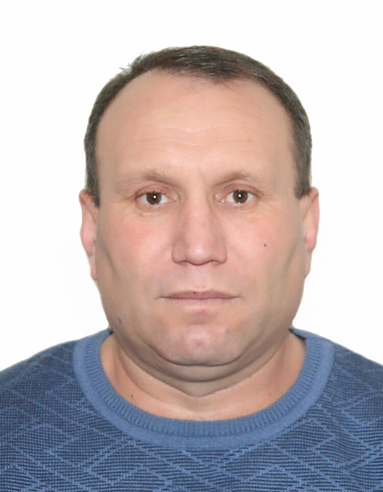  24246197  Petru, 53 ,    