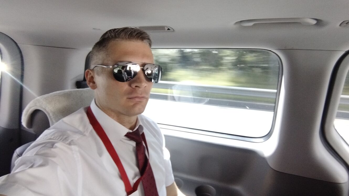  ,   Vladimir, 37 ,   ,   