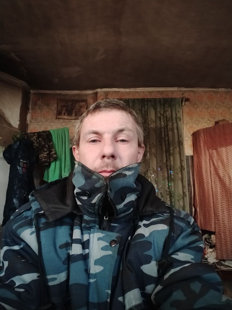  40744087  , 44 ,    