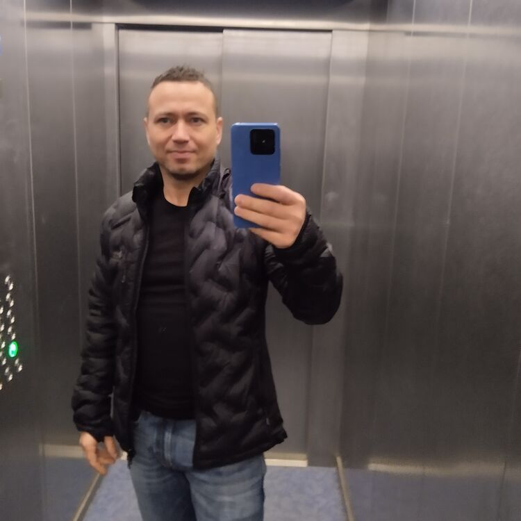  Leisnig,   Maik, 42 ,   ,   , 