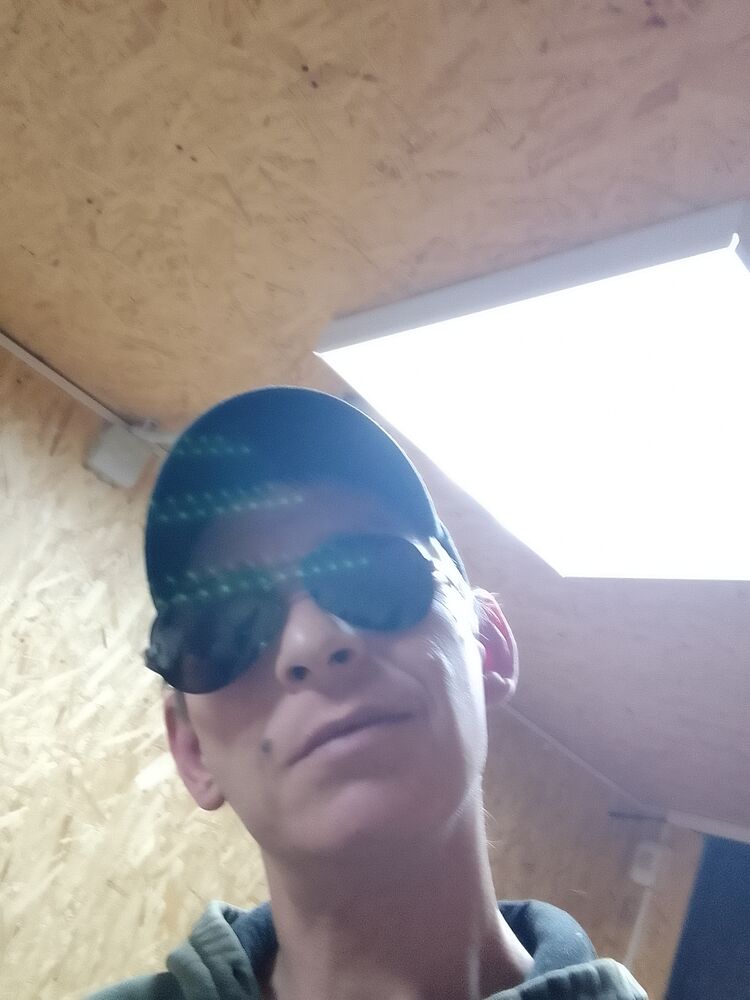  40325157  , 38 ,    