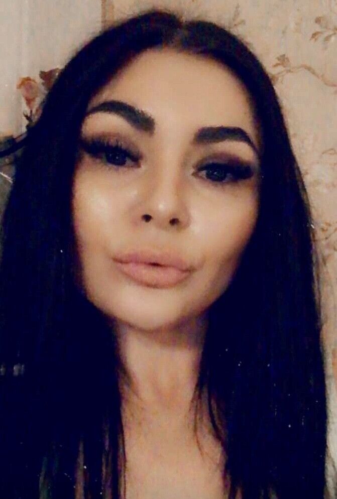  ,   Lilia, 38 ,   ,   