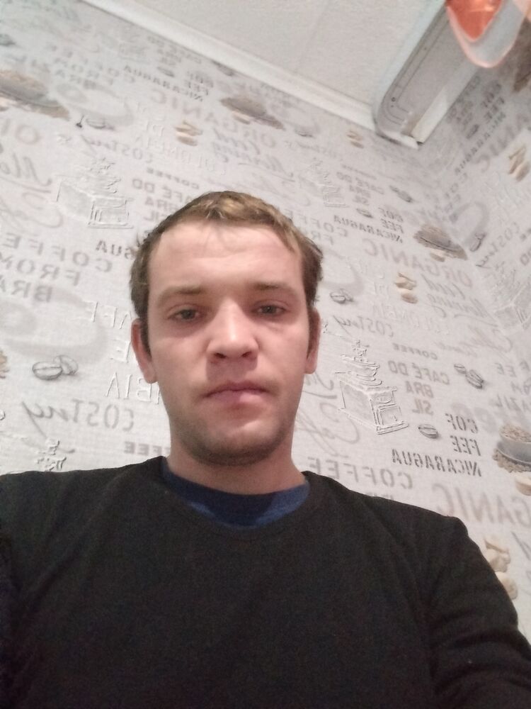  ,   Igor, 26 ,   ,   