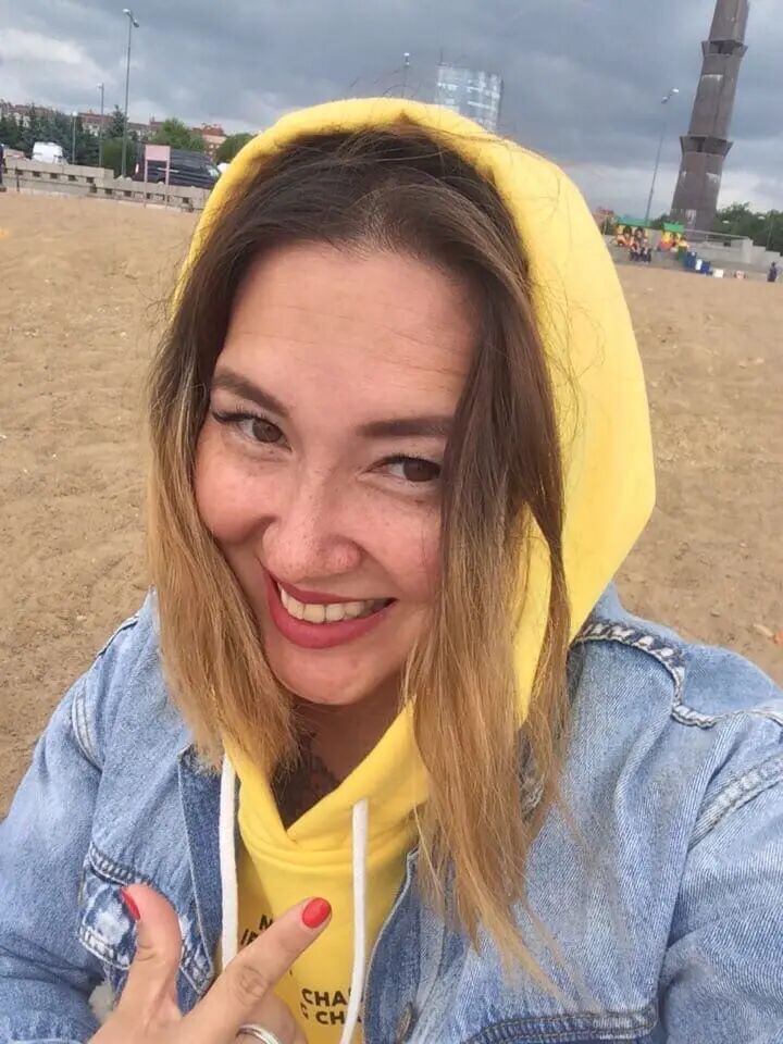  -,   , 37 ,   